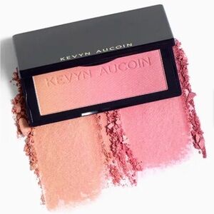 Kevyn Aucoin Neo-Blush in Rose Cliff